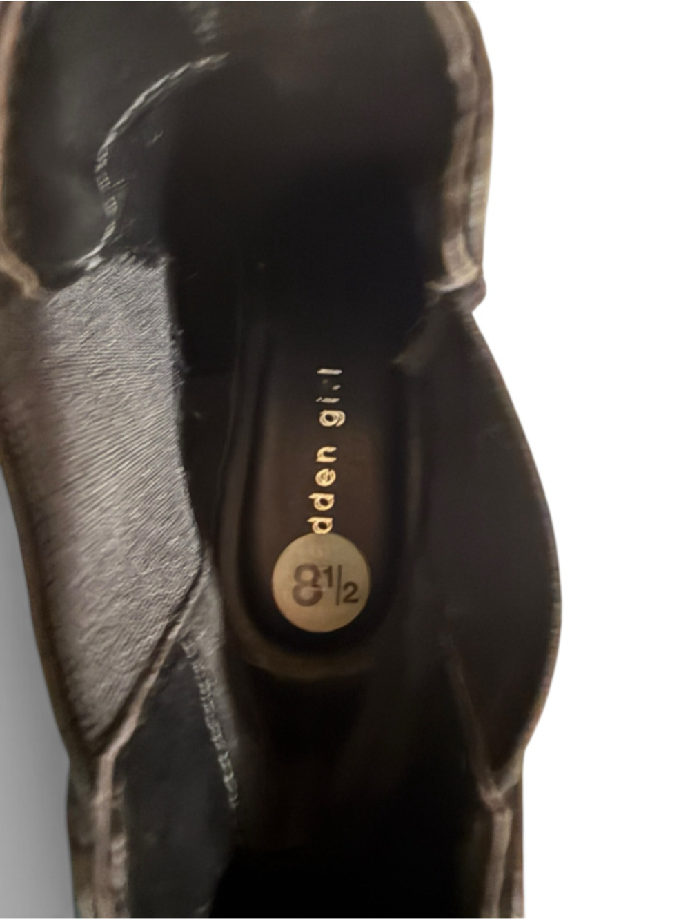 Madden Girl Karley Black Chelsea Boots Women’s 8.5 Chunky Lug Platform Ankle - Picture 3 of 9